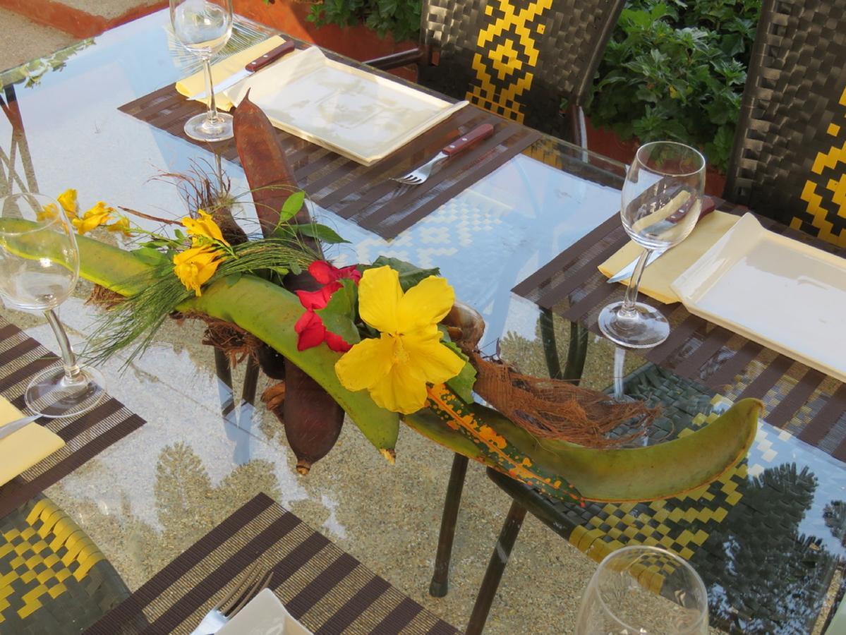 Le Lion Dort Hotel Somone Exterior photo